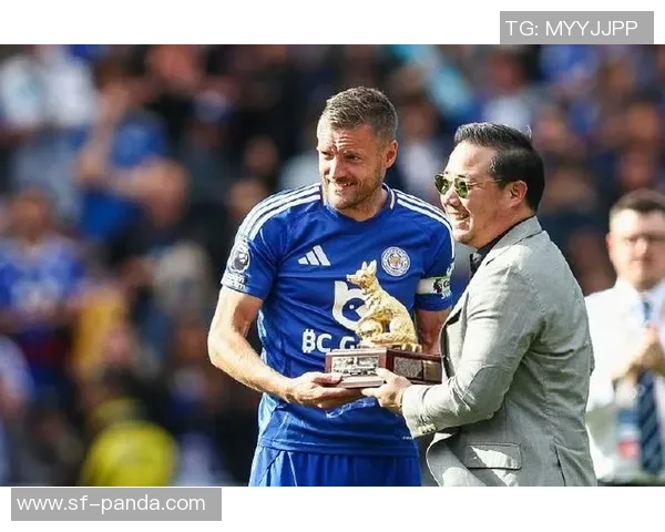 坎比亚索谈瓦尔迪进球遗憾回归右边路提升个人表现