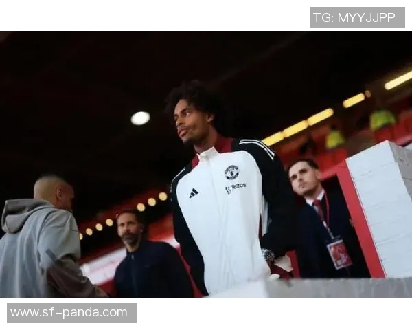 佩杜拉透露罗马首选拉斯帕多里齐尔克泽加盟情况更为复杂 佩杜拉透露罗马首选拉斯帕多里齐尔克泽加盟情况更为复杂