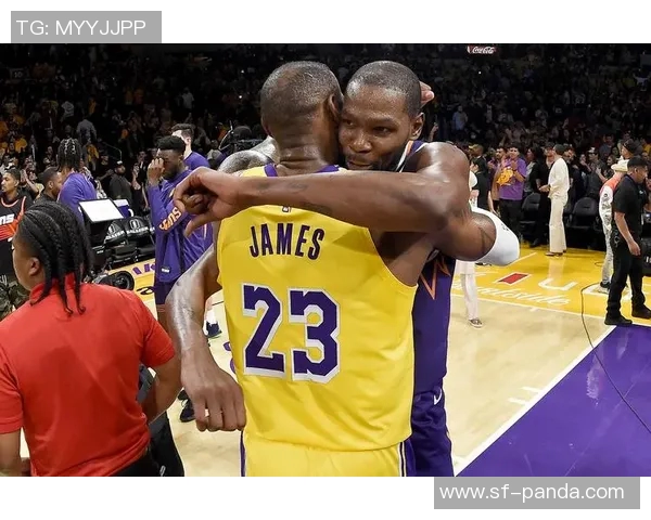 杜兰特圣诞大战盖帽榜升至第五詹姆斯紧随其后跃升第八位 杜兰特圣诞大战盖帽榜升至第五詹姆斯紧随其后跃升第八位