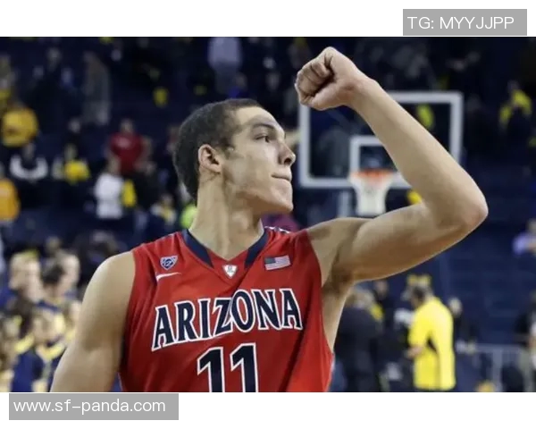 阿隆戈登称赞沃特森进步显著攻防两端均为球队增添价值 阿隆戈登称赞沃特森进步显著攻防两端均为球队增添价值