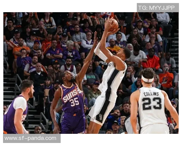 基翁埃利斯今日表现惊艳单场3断5帽助骑士战绩提升